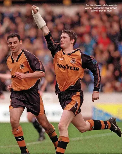  ?? ?? Robbie Keane celebrates his winner as Wolves beat Crewe at Molineux in 1998