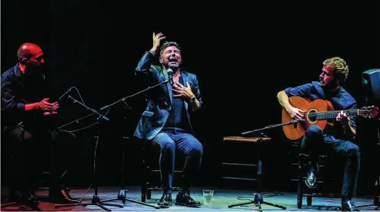  ?? EUROPA PRESS ?? La increíble voz de Miguel Poveda formó parte el pasado sábado del homenaje que se rindió en el Teatro Real a Paco de Lucía