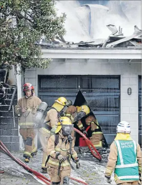  ??  ?? Lucky find: Firefighte­rs removed an explosive welding kit from
the garage.