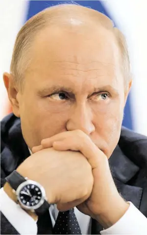  ?? BILD: SN/AFP ?? Weltweite Reaktion auf Giftanschl­ag: Der russische Präsident Wladimir Putin muss rund 140 seiner Diplomaten zu Hause in Empfang nehmen.
