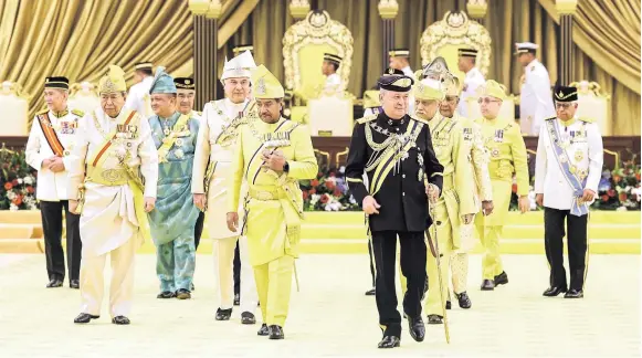  ?? — Bernama photo ?? Sultan Ibrahim (front right) together with the rulers and governors prepare to depart Balairung Seri at the conclusion of the ceremony.