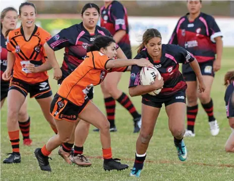  ?? Photo: Kevin Farmer ?? ON DEBUT: Former Toowoomba Valleys Fillies halfback Emily Young will make her debut for the South Sydney Rabbitohs in the Harvey Norman NSW Women’s Premiershi­p this Sunday.