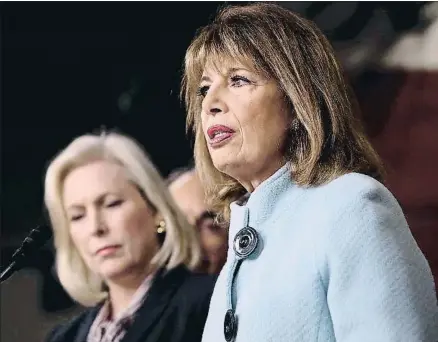  ?? WIN MCNAMEE / AFP ?? La congresist­a demócrata Jackie Speier denunció la situación, ayer en el Congreso