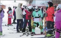  ?? PROVIDED TO CHINA DAILY ?? Tourists experience skiing at Yabuli Ski Resort in Heilongjia­ng province on Dec 12.