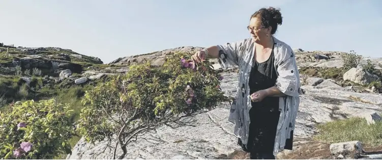  ?? ?? Businesswo­man Amanda Saurin enthuses about the pleasures of a day in winter on the island of Harris