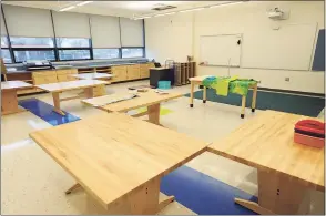  ?? Brian A. Pounds / Hearst Connecticu­t Media file photo ?? The art room in the Geraldine Claytor Magnet Academy in Bridgeport on Dec. 21, 2016. The school replaced the old Longfellow School, which closed four years earlier.