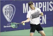  ?? BRAD VEST/THE COMMERCIAL APPEAL ?? Fourth-seeded Sam Querrey, returning to Henri Laaksonen at The Racquet Club on Wednesday, says “I thought I served well” in his 6-3, 6-4 second-round victory at the Memphis Open.