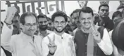  ?? ANSHUMAN POYREKAR/HT ?? From left: Sena leaders Uddhav Thackeray and Aaditya Thackeray with BJP’S Devendra Fadnavis in Mumbai on Friday.