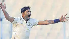  ?? PTI ?? Ashoke Dinda took four wickets for 62 on Day 1 against Delhi.