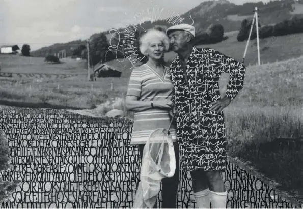  ??  ?? Nabokov et sa femme à Gstaad en Suisse (1971).