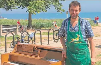  ??  ?? To Zac Chamberlin, the piano placed outside his crepe stand a few feet from the beachfront in Rogers Park has become an instrument of torture.