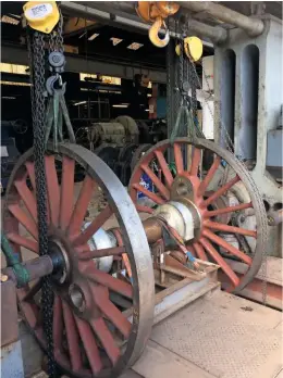  ?? ROB LE CHEVALIER ?? The trailing coupled wheels for ‘P2’ No. 2007 Prince of Wales being pressed onto their axle at South Devon Railway Engineerin­g on May 3.