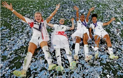  ?? GETTY IMAGES ?? Watch us if you can: Lauren Hemp, Lucy Bronze, Nikita Parris and Demi Stokes celebrate