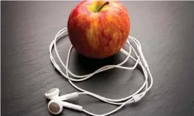  ??  ?? Is it an apple or an iPod? The AI struggled to tell when a sticky label was put on the fruit. Photograph: Alexander Weickart/Alamy