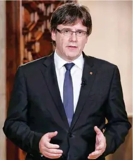  ??  ?? EL MENSAJE. Carles Puigdemont durante su discurso a los catalanes.