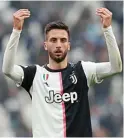  ?? QUALITY SPORT IMAGES ?? MASA DEPAN BIANCONERI: Rodrigo Bentancur lebih difavoritk­an turun ketimbang Miralem Pjanic untuk menghadapi AC Milan.