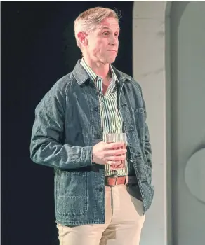  ?? ?? Ian Hallard (Peter) - The Way Old Friends Do - credit Darren Bell