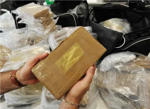  ?? FOTO BELGA ?? Vorig jaar onderschep­te de douane 30 ton cocaïne in Antwerpen.
