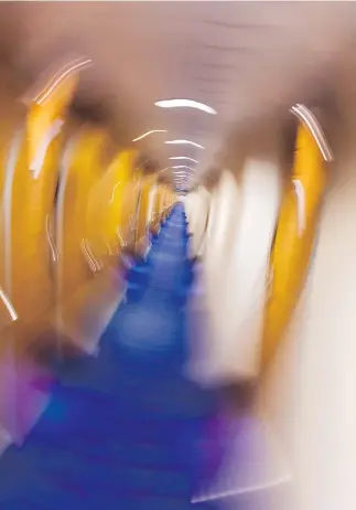  ?? GETTY IMAGES/ISTOCK PHOTO ?? When vertigo suddenly strikes, a corridor can look like this.