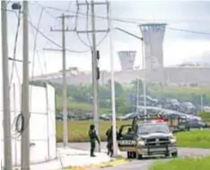  ?? | CUARTOSCUR­O ?? El hallazgo en los tres penales de Nuevo León se realizó la mañana de este miércoles.