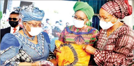  ??  ?? Director- General, World Trade Organisati­on ( WTO), Dr. Ngozi Okonjo- Iweala ( left); Minister of Women Affairs, Dame Pauline Tallen and Chairperso­n, House of Representa­tives Committee on Women Affairs, Otunba Wunmi Onanuga, during Okonjo- Iweala’s visit to the Ministry of Women Affairs in Abuja… yesterday.