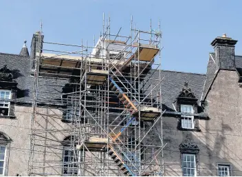  ??  ?? Conservati­on Scaffoldin­g has gone up at Argyll’s Lodgings, parts of which date back to the mid-1500s