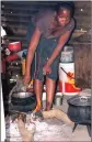  ?? PICTURES: CHRIS NDALISO ?? Above: Nomfundo Mchunu, 19, prepares dinner in a makeshift structure. Below: Celwaphi Nene has to make do with a coal stove.