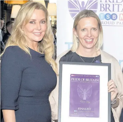 ?? Rowan Griffiths ?? > Claire Day, pictured with Carol Vorderman, founded Street Life Sarnies (SLS), a project that provides homeless people in south Wales with essentials including food, toiletries, clothing and sleeping bags