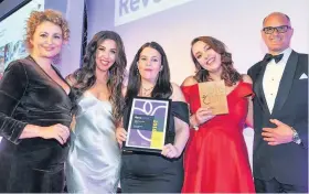  ??  ?? Congratula­tions From left are actress and TV presenter Nadia Sawalha with intu Braehead’s Kellie Lauder, Emma McDougall and Christie-Ann Quigley along with Mark Williams, director of The Hark Group