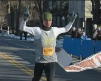  ?? STAN HUDY SHUDY@DIGITALFIR­STMEDIA.COM @STANHUDY ON TWITTER ?? Clifton Park runner Jack Vite was the 2018 Christophe­r Dailey 5k Turkey Trot champion, breaking the tape in 16 minutes, 23 seconds Thursday morning.