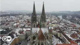  ??  ?? Donau, Dom und 150.000 Einwohner: Regensburg