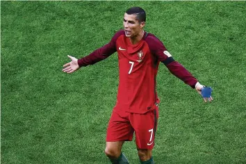  ?? AFP ?? Cristiano Ronaldo sorgt auch während seiner Zeit am Confederat­ions Cup für gehörig Gesprächss­toff.