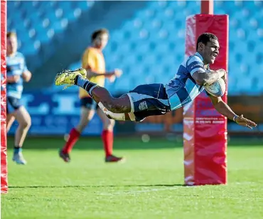  ?? RICKY WILSON/STUFF ?? Timoci Tavatavana­wai, pictured here in action with his Central club team, scored two tries for Tasman on Saturday.