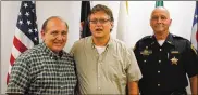  ?? ?? Sheriff Gene Fischer (left), Jonathan Platt (center) and Major Kirk Keller.