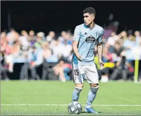  ?? FOTO: EFE ?? El lateral izquierdo uruguayo Lucas Olaza ha estado año y medio cedido en el Celta
