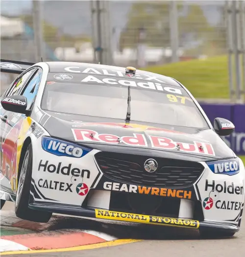  ?? Pictures: EVAN MORGAN ?? Shane van Gisbergen on track during practice session 2 at the Townsville 400 yesterday.