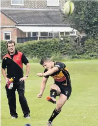  ??  ?? Callum Sheedy kicks a conversion for Cinderford in 2015