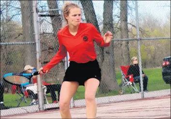  ?? RHONDA TOPPEN PHOTO ?? Kankakee Valley’s Aubrey Toppen, who has won 46 of 56 career matches at singles, has a 12-3 record this season.