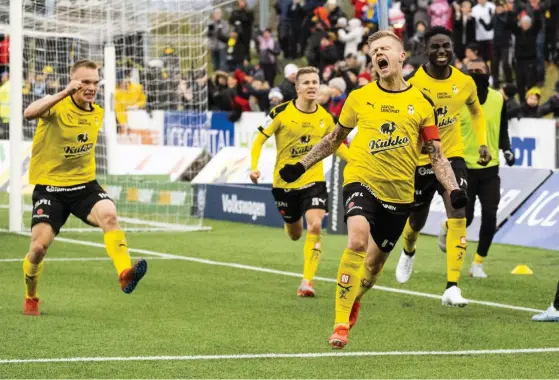  ?? FOTO: HANNU RAINAMO/LEHTIKUVA ?? Petteri Pennanen gjorde 1–0 mot Honka senast. Det resultatet hade räckt för guld men då Honka kvitterade blir seriefinal­en i Åbo helt avgörande.