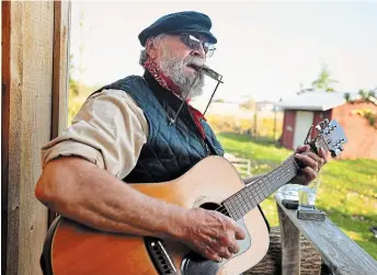  ?? BARRY GRAY THE HAMILTON SPECTATOR ?? Michael Smith (left) on board the Donna F. with Joe Zimba.
Legendary Port Dover folksinger Bruce (House) Milner was close friends with Michael Smith. He posted songs on social media in tribute to Smith, including “Sailors Riding on the Wind.”