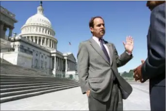  ?? LAUREN VICTORIA BURKE - THE ASSOCIATED PRESS ?? In this 2008, photo, Rep. Zach Wamp, R-Tenn. talks with a reporter in Capitol Hill in Washington. The Trump administra­tion insists that “drain the swamp” is more than a throwaway catchphras­e, yet in the last three months, the White House has become...