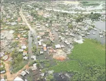  ??  ?? La foto correspond­e a la zona conocida como Yukyty, donde las aguas alcanzaron numerosas viviendas.