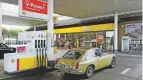  ??  ?? Chris Grayling has vowed that classic car owners won’t be caught out at the pumps.