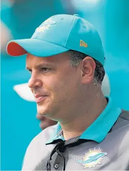  ?? JOHN MCCALL/STAFF FILE PHOTO ?? Miami Dolphins Executive Vice President of Football Operations Mike Tannenbaum said about the team’s free agents: “I’m sure we can keep some of them. We can’t keep all of them. That’s the nature of our sport. There is still some time before the...
