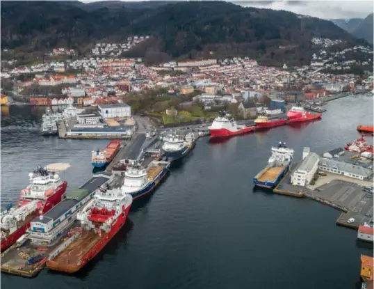  ??  ?? Bergen hamn er førstevale­t for å ta hand om skip med koronasmit­te på Vestlandet, ifølgje fylkesmann­en si vurdering.