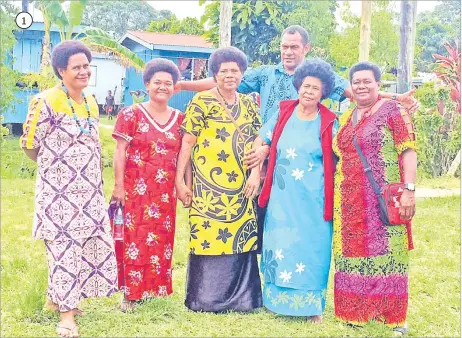  ?? Picture: ANA MADIGIBULI ?? 1. Naiserelag­i villagers pose for a group photo during their visit to Tavuya Village in Rewa.