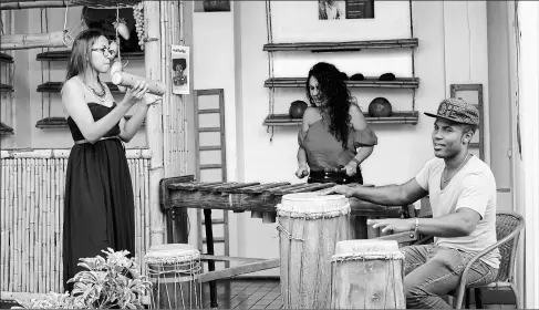 ?? Fotos: archivo / El comercio y cortesía afro Quito ?? •
Estudiante­s de música de la Udla, Karina Clavijo y Kevin Santos son algunos de los artistas que participar­án.