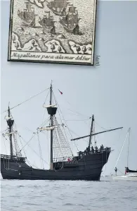  ?? (AFP) (AFP) ?? Reconstitu­ción del barco de la Victoria en St Malo.