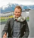  ?? Foto: Robert Götz ?? Alexander Manninger im März 2019 vor dem Untersberg, dem Hausberg Salzburgs.