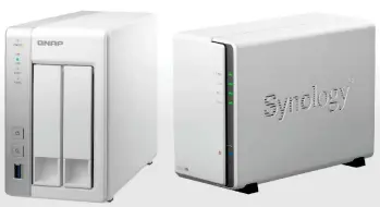  ??  ?? Die beiden NAS-Geräte unseres Workshops arbeiten jeweils mit zwei Datenträge­rn: Links das Qnap-Modell TS-231 mit den HDD-Einschüben von vorne, rechts das Synology-NAS DS215j mit eingebaute­n Festplatte­n.